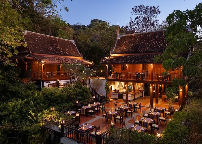 Saii Phi Phi Island Village - Complimentary Shared Speedboat Transfer For 5 Nights And Longer